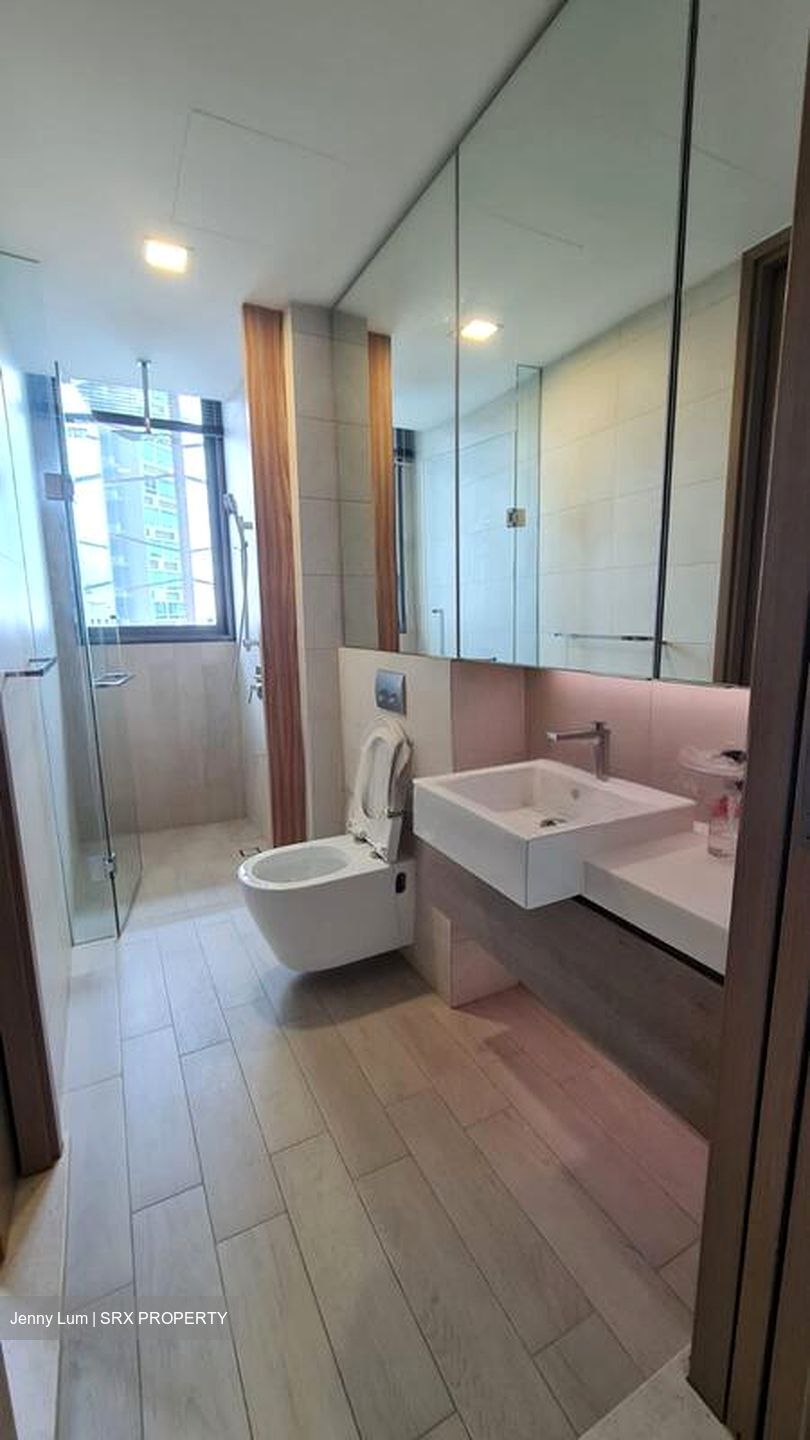 Marine Blue (D15), Condominium #504645361